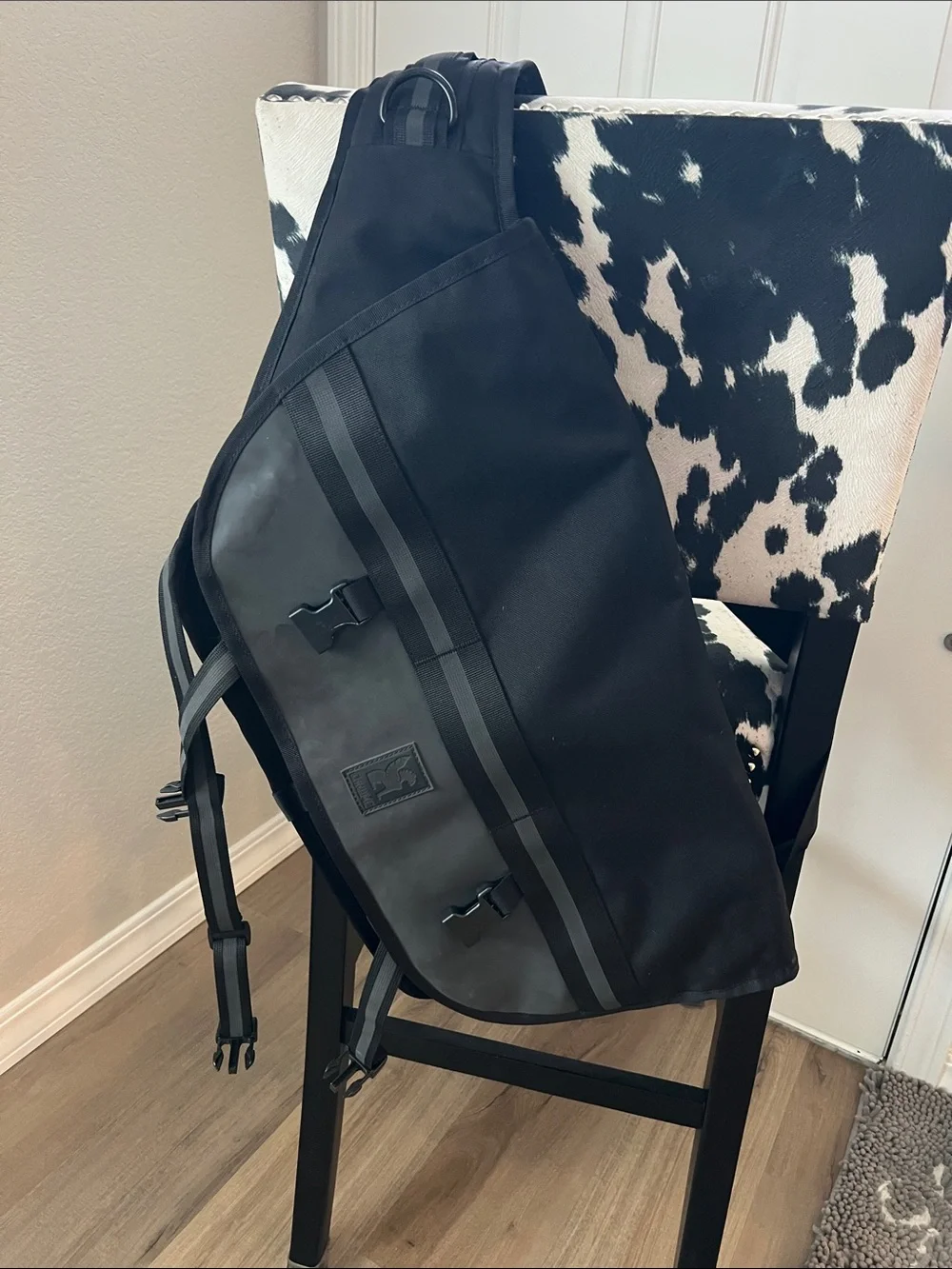 Chrome Men's Black Sling Messenger Bag - Minimal Urban Carry